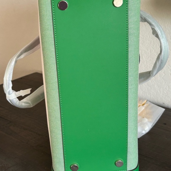 NWT - Market Cabana Canvas Medium Tote - Picture 10 of 13